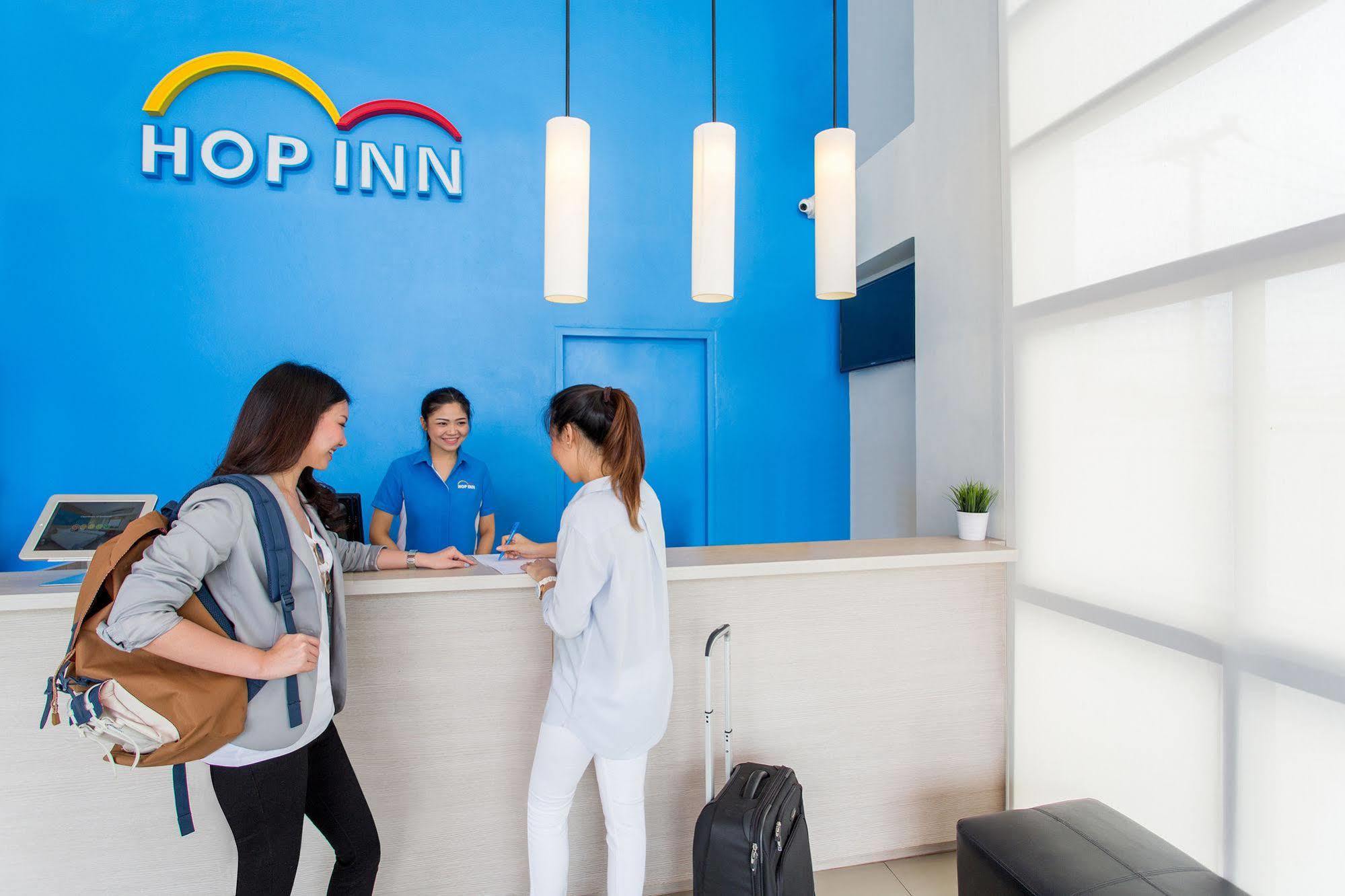 Hop Inn Roi Et Dış mekan fotoğraf